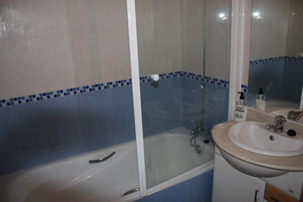 Ferienwohnung Apartamento La Cenicienta León Exterior foto