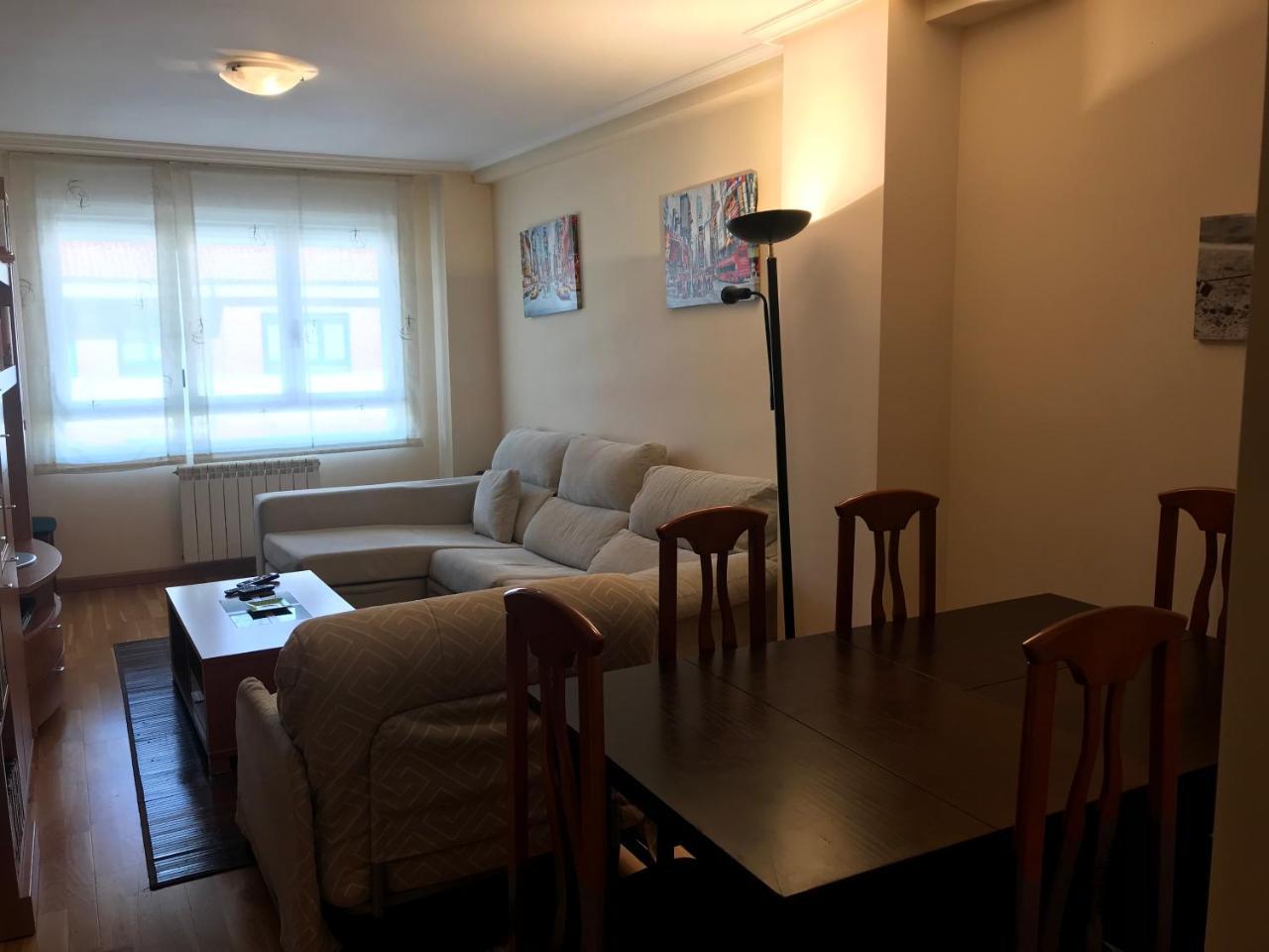 Ferienwohnung Apartamento La Cenicienta León Exterior foto
