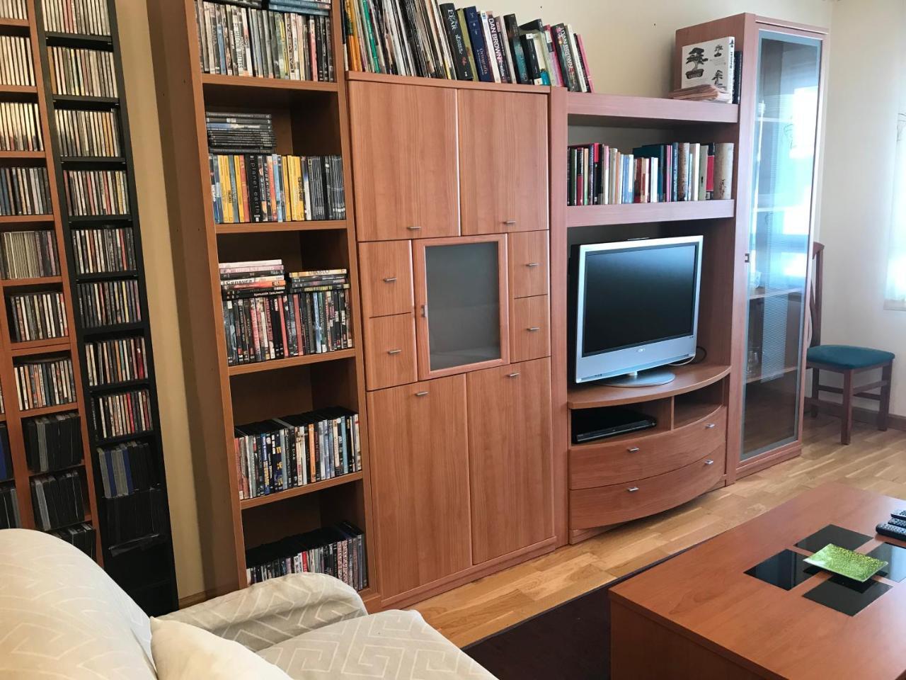 Ferienwohnung Apartamento La Cenicienta León Exterior foto