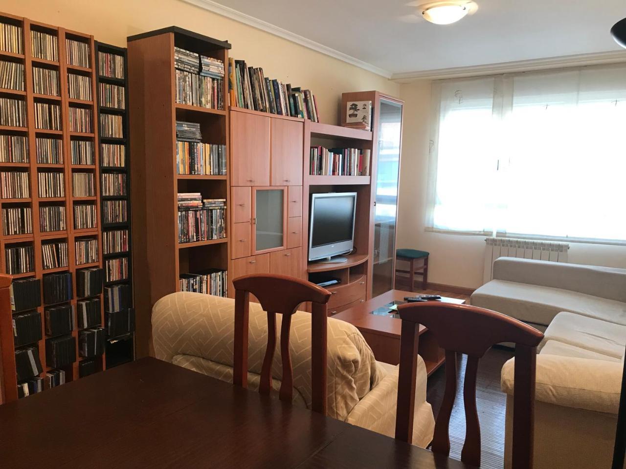 Ferienwohnung Apartamento La Cenicienta León Exterior foto